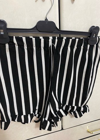 Çizgili Mini Şort Tulum - Görsel 2