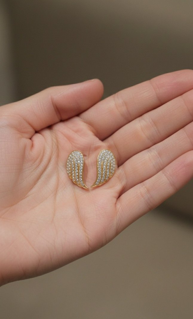 Altın Renkli Mini Payetli Küpe - Görsel 3