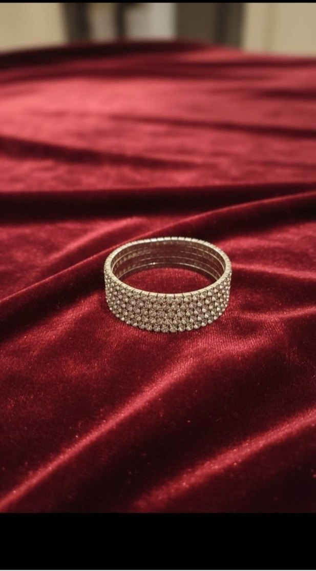 Taşlı Parlak Kadın Bileklik - Görsel 4