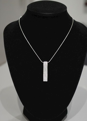 Zincir Detaylı Uzun Altın Kadın Kolye - Görsel 2