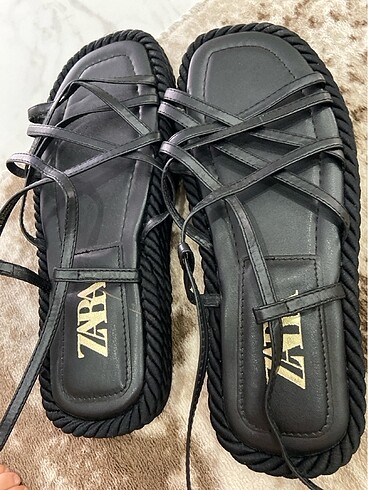 Zara Zara sandalet