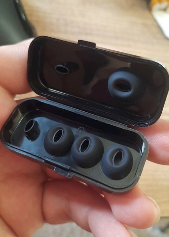 JBL Tune Flex Fit için Silikon Kulak Uçları - Görsel 2