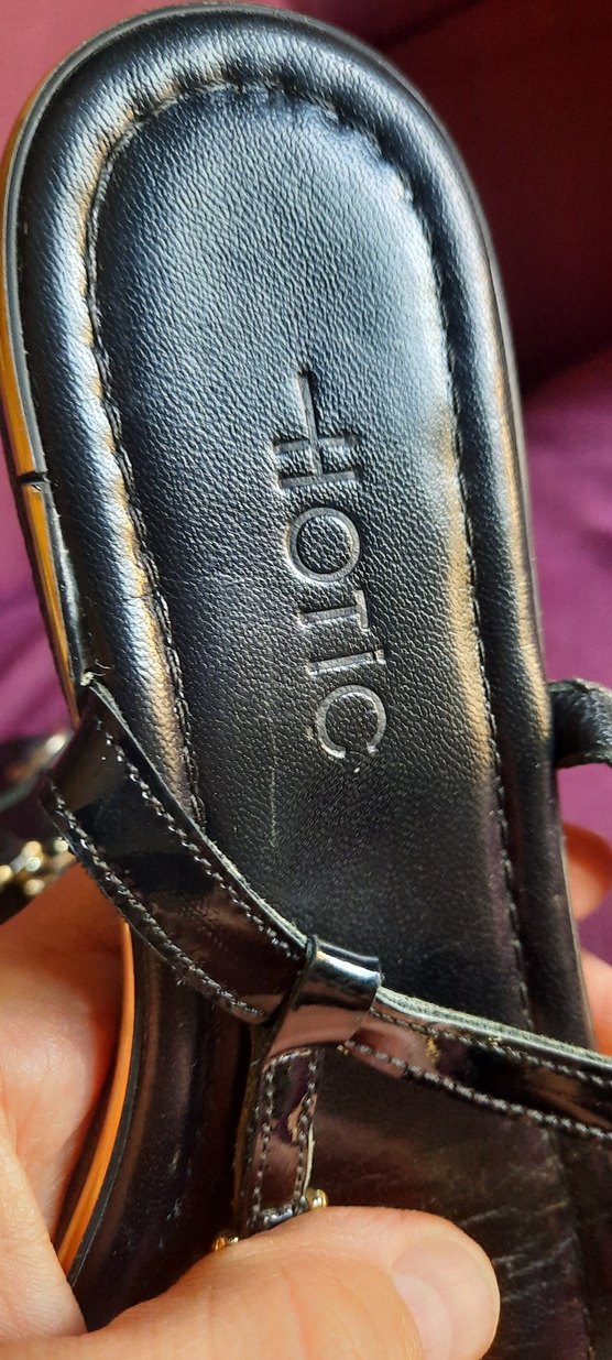 Altın Renkli, Taşlı Toka Detaylı HOTİÇ Sandalet 36 NUMARA - Görsel 4