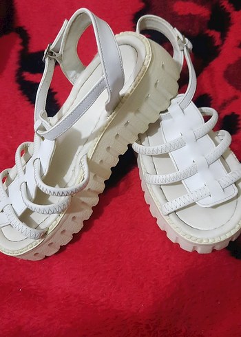 Kadın Dolgu Topuk Sandalet - Görsel 3