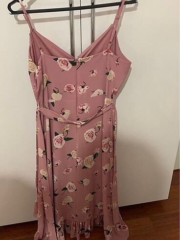 Trendyol & Milla Pembe çiçekli elbise