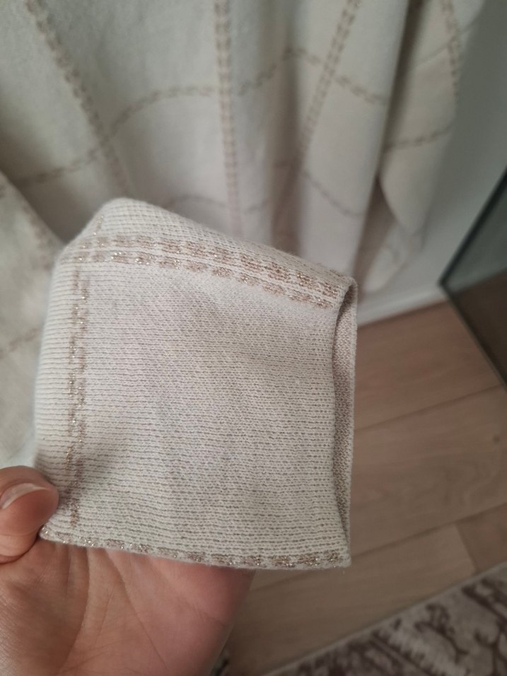 Bej Kadın Pamuklu Rahat Kesim Triko Kazak - Görsel 4