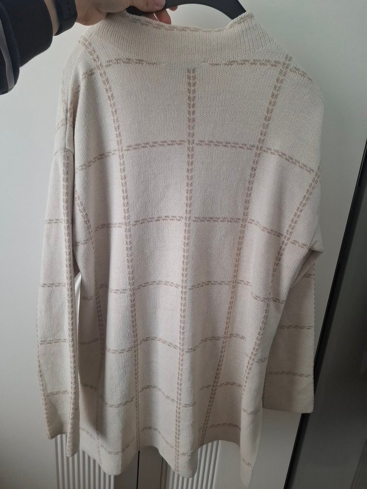 Bej Kadın Pamuklu Rahat Kesim Triko Kazak - Görsel 5