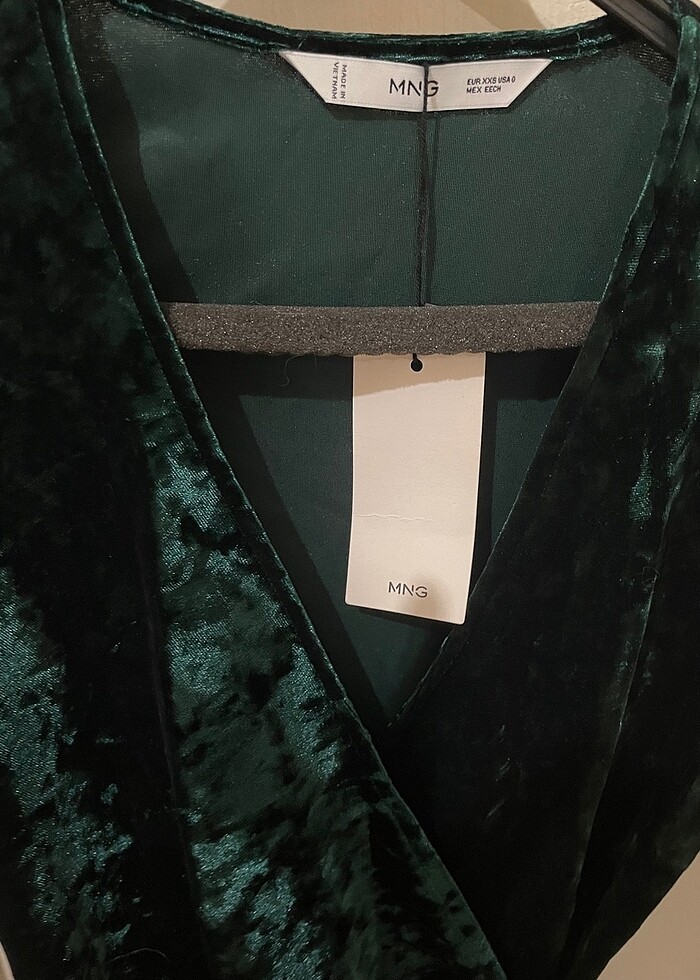 Kadife Elbise - Görsel 2