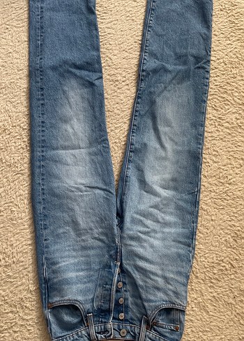 Levis Mavi Yikamali Dar Kesim Jean