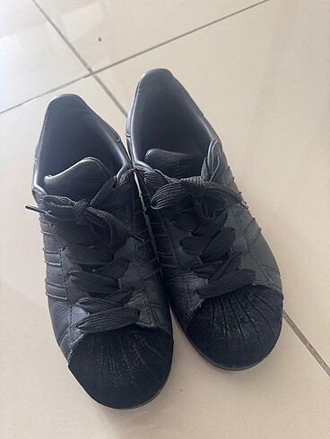 Orijinal adidas superstar