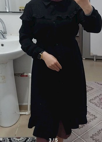 s Beden Siyah Uzun Kollu Fırfırlı Uzun tunik