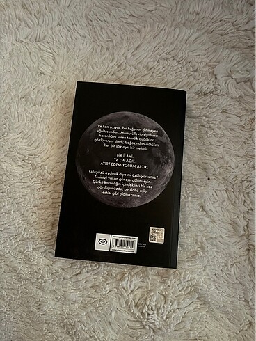 Siyah kuğu beyza aksoy kitap