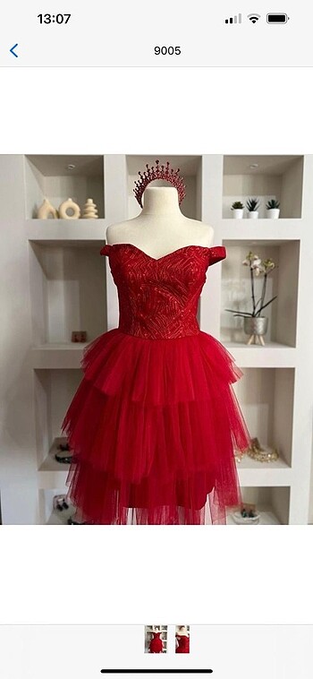 Kırmızı kısa kına elbisesi