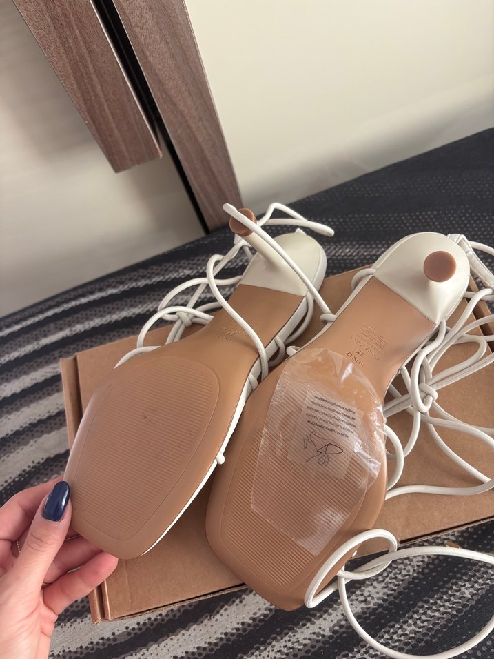 Beyaz  İnce Topuklu Kadın sandalet - Görsel 3