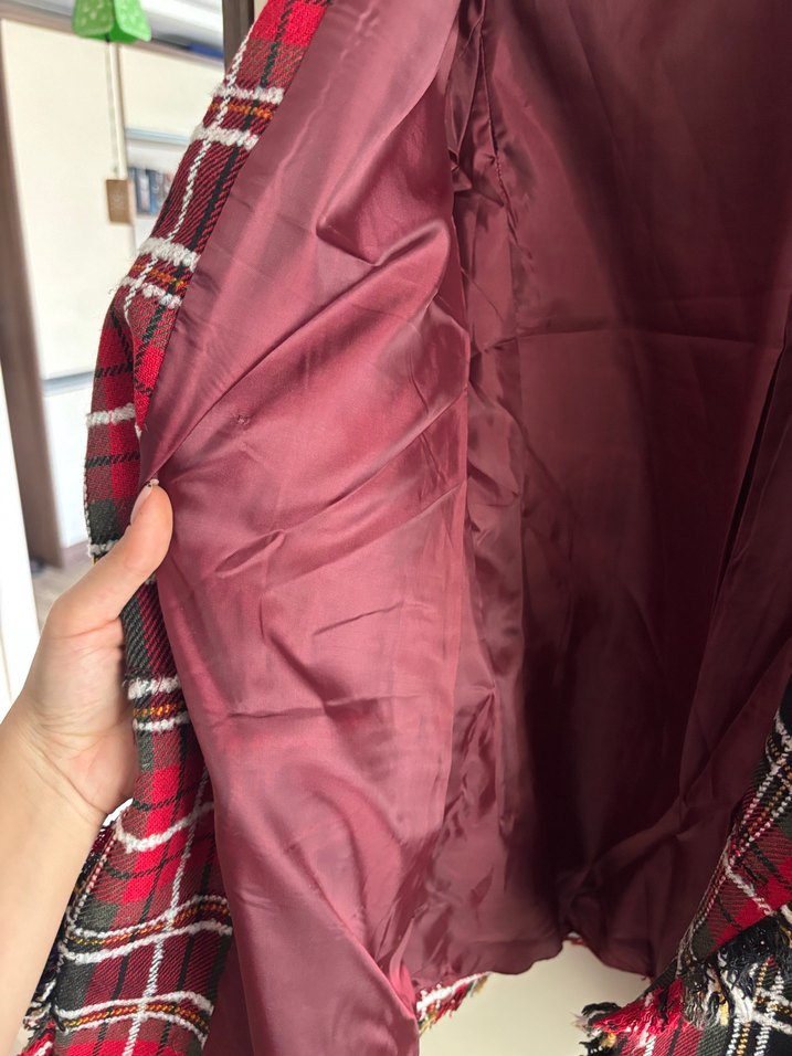 Düğmeli Ekose Desenli Bordo Kadın Blazer - Görsel 3