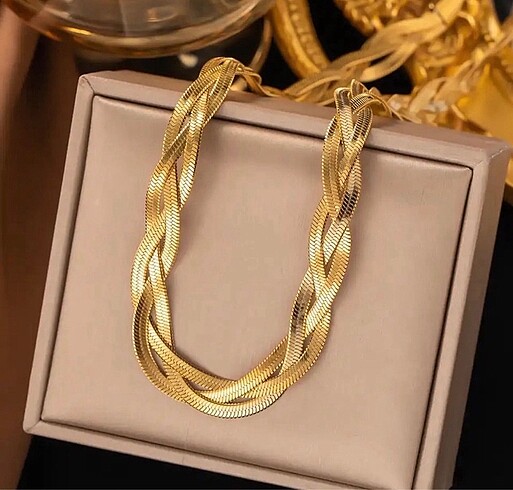 Çelik Gold Kolye