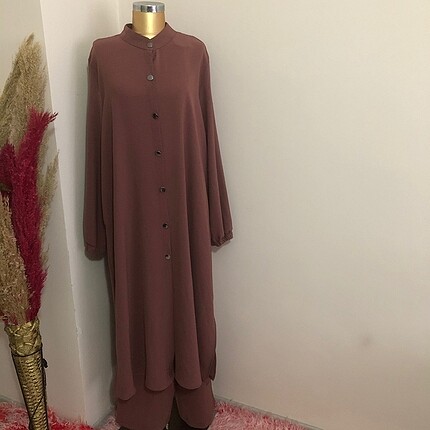 Gül kurusu ayrobin etiketli tesettür takım