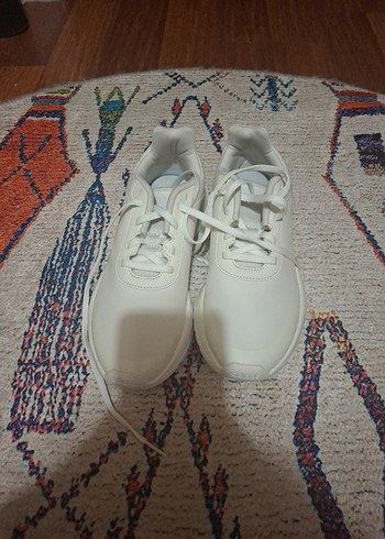 36 Beden beyaz Renk Beyaz Bağcıklı Kadın Sneaker