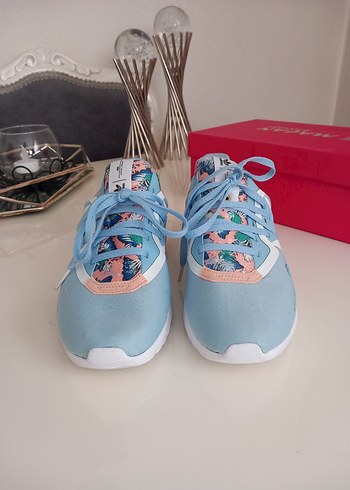Adidas 36 numara