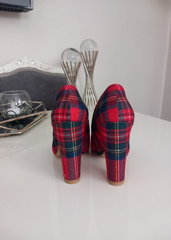 35 Beden Renkli Bağlama Desenli Tokalı Stiletto shoe butik 35 numara