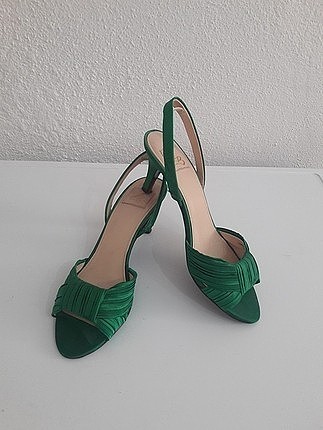 ZARA 36 NUMARA 