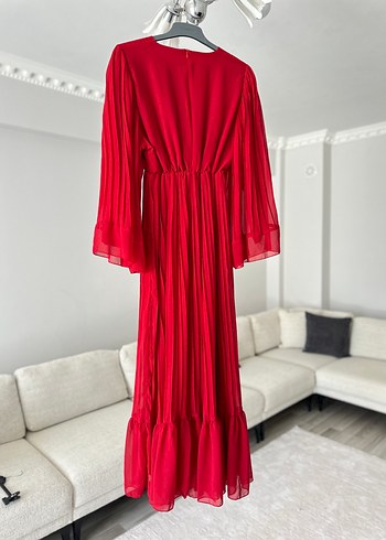 Kırmızı Pilili Uzun Kadın Elbise - Görsel 7