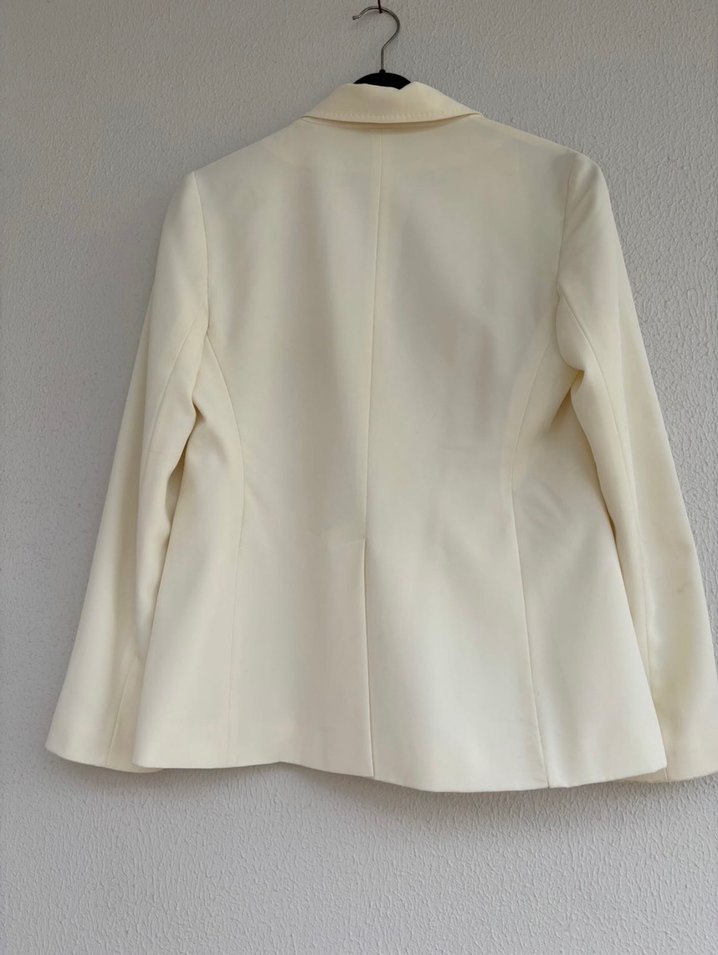 Düğmeli Beyaz Kadın Blazer Ceket - Görsel 2