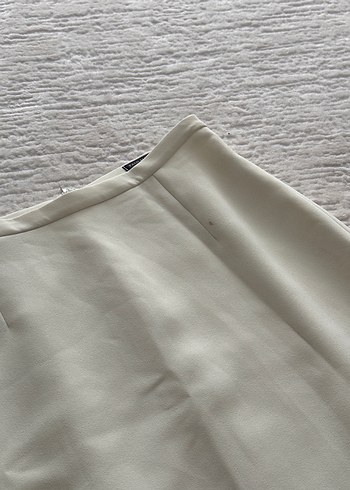 Beyaz Uzun Saten Etek - Görsel 6