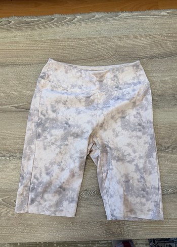 Bej Batik Desenli Kadın Tayt