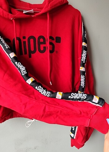 Zara Snipes marka kırmızı s beden üst sweatshirt çok havalı 