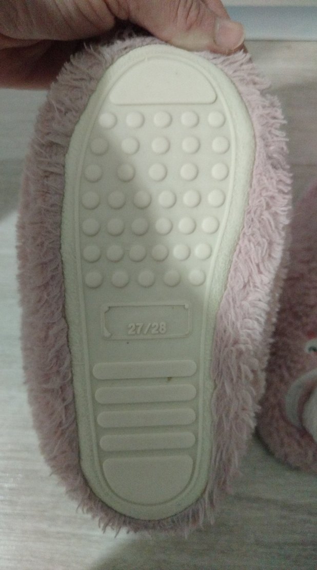 Kızlar için Pembe Kürklü Ev Terliği - Görsel 2