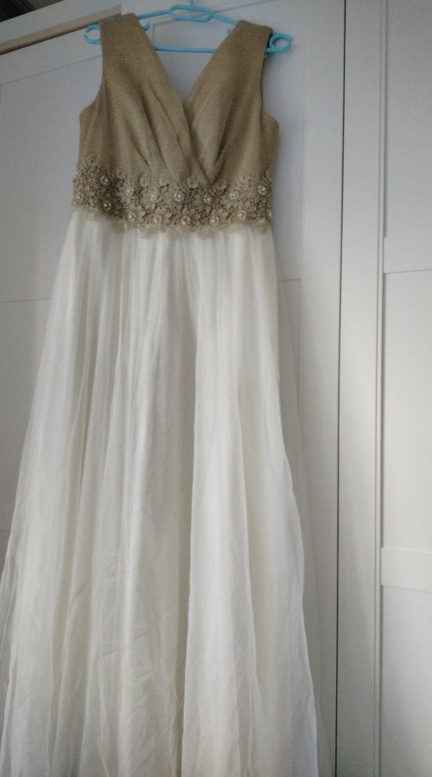 Nakışlı, askısız, uzun bej nişan elbisesi - Görsel 4