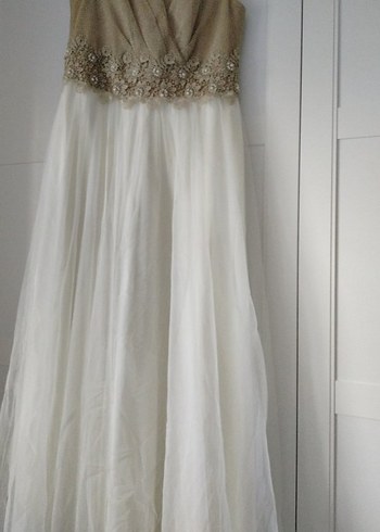 Askıya Düşen Nakışlı Uzun Bej Elbise - Görsel 3