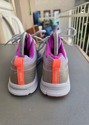 38 Beden gri Renk REEBOK KADIN KOŞU AYAKKABISI