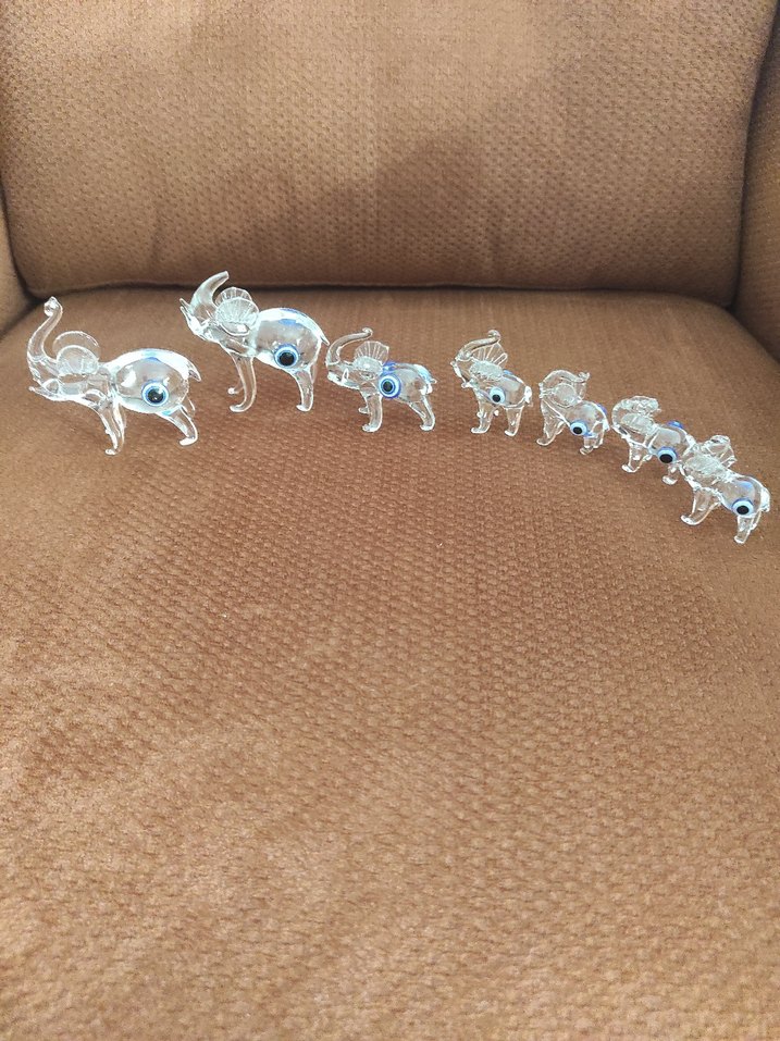 Mavi Gözlü Renkli Cam Fil Figürleri - Görsel 3