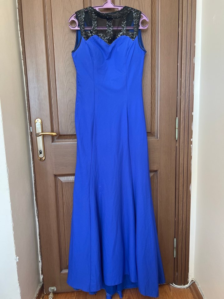 Zincir Detaylı Mavi Uzun Abiye Elbise - Görsel 2