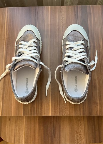 Gri Bağcıklı Kadın  Spor Ayakkabı - Görsel 3