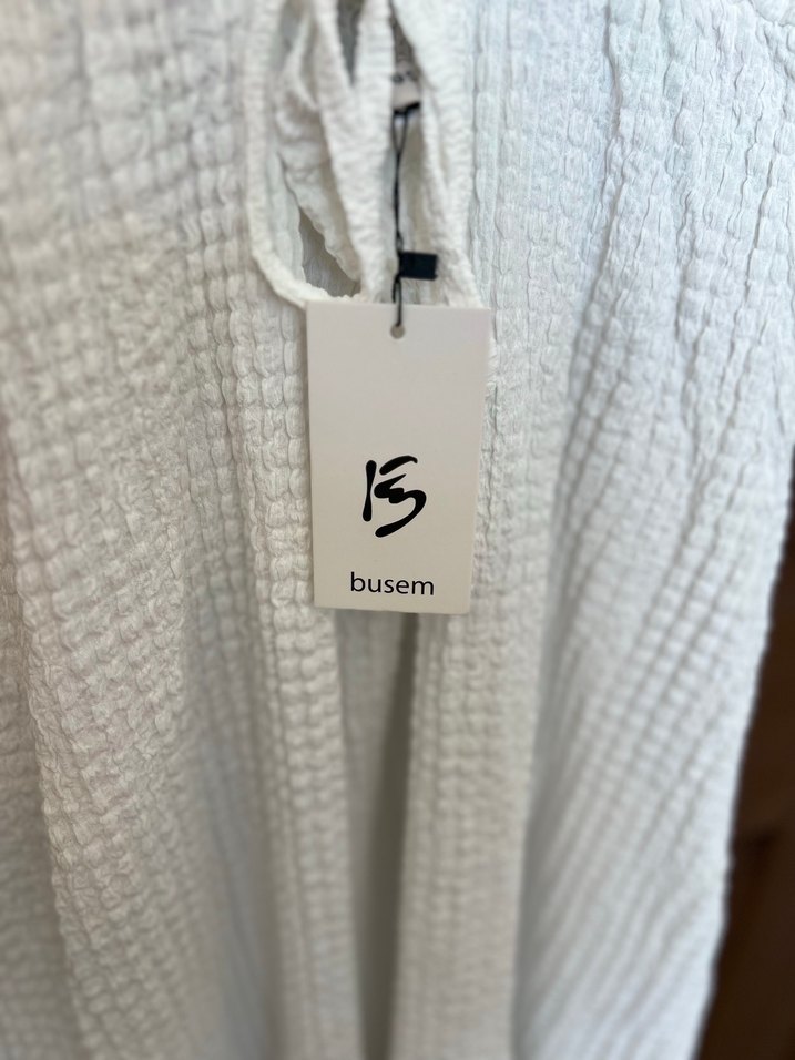 Beyaz kırinkıl uzun elbise - Görsel 4