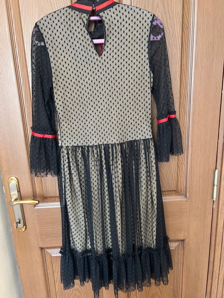 Tütülü siyah gece elbisesi - Görsel 2