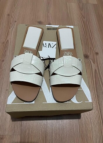 Zara Zara capraz terlik