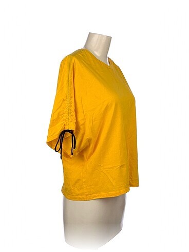 Twist Twist T-shirt %70 İndirimli.