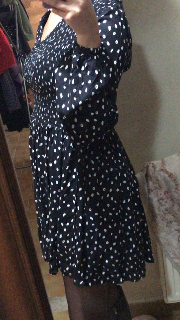 Puantiye Desenli V Yakalı Midi Elbise - Görsel 4