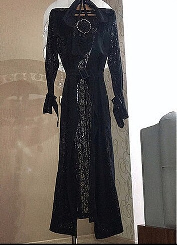 Trenckot abaya