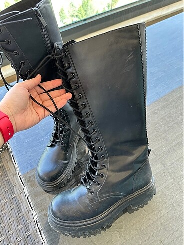 Pull and Bear Pull Bear Siyah Çizme