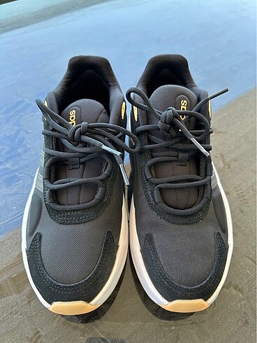Adidas Adidas Ozelle