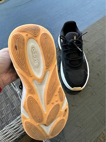38 Beden siyah Renk Adidas Ozelle