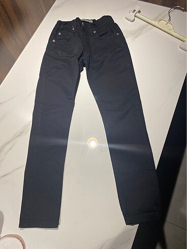 Erkek çocuk jean pantalon 8 yaş