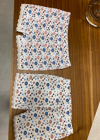 Çiçek Desenli iç çamaşırı(9-10yaş) - Görsel 3