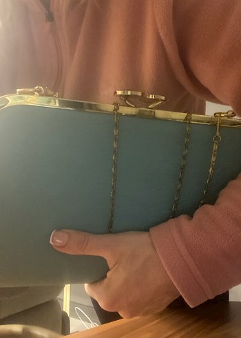 Zincir Detaylı Turkuaz Kadın Portföy Çanta - Görsel 4