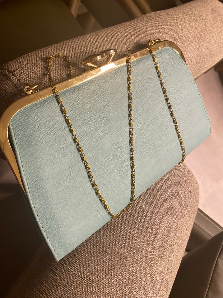 Zincir Detaylı Turkuaz Kadın Portföy Çanta - Görsel 3